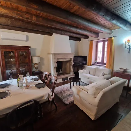 Casa Rossa Panoramic In Old Town شقة ماراتييا