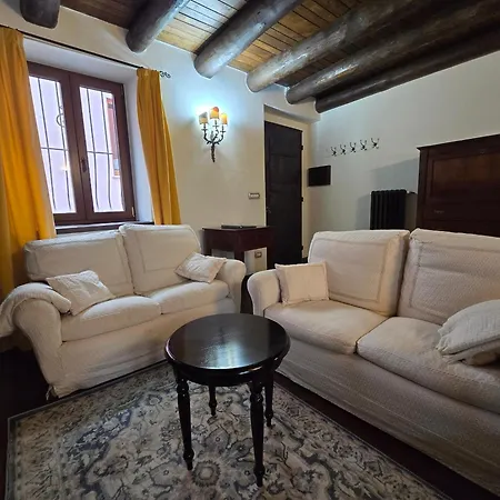 Casa Rossa Panoramic In Old Town شقة *